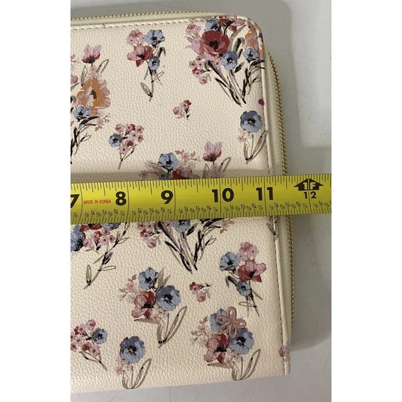 Matilda Jane On The Go Floral Tech Organizer - Picture 9 of 10